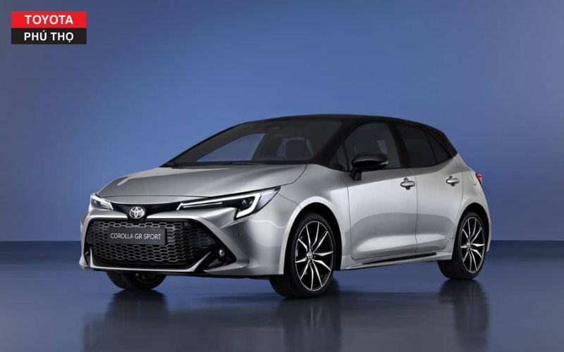 Ngoại thất Toyota Corolla 2023 góc cạnh tạo nên nét trẻ trung và năng động