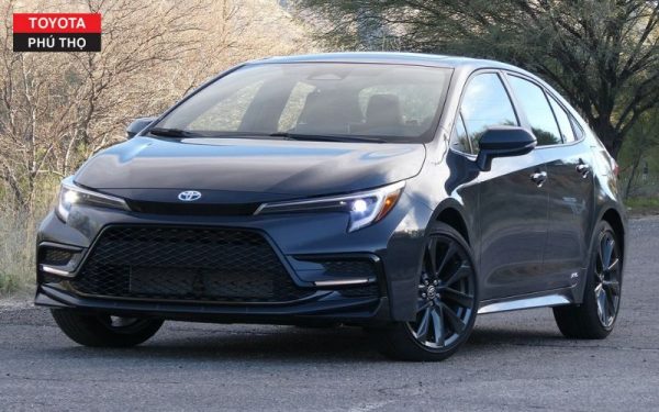 Toyota Corolla 2023 ra mắt - hiện đại, công nghệ