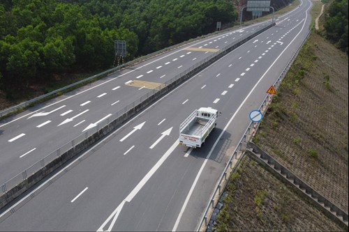 lan khan cap 2 - Toyota Phú Thọ