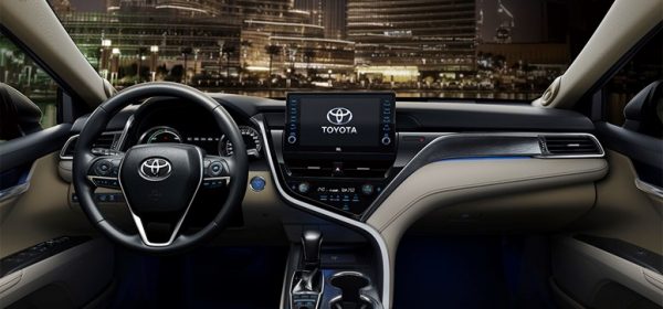 toyota-camry-noi-that-sang-trong.jpg
