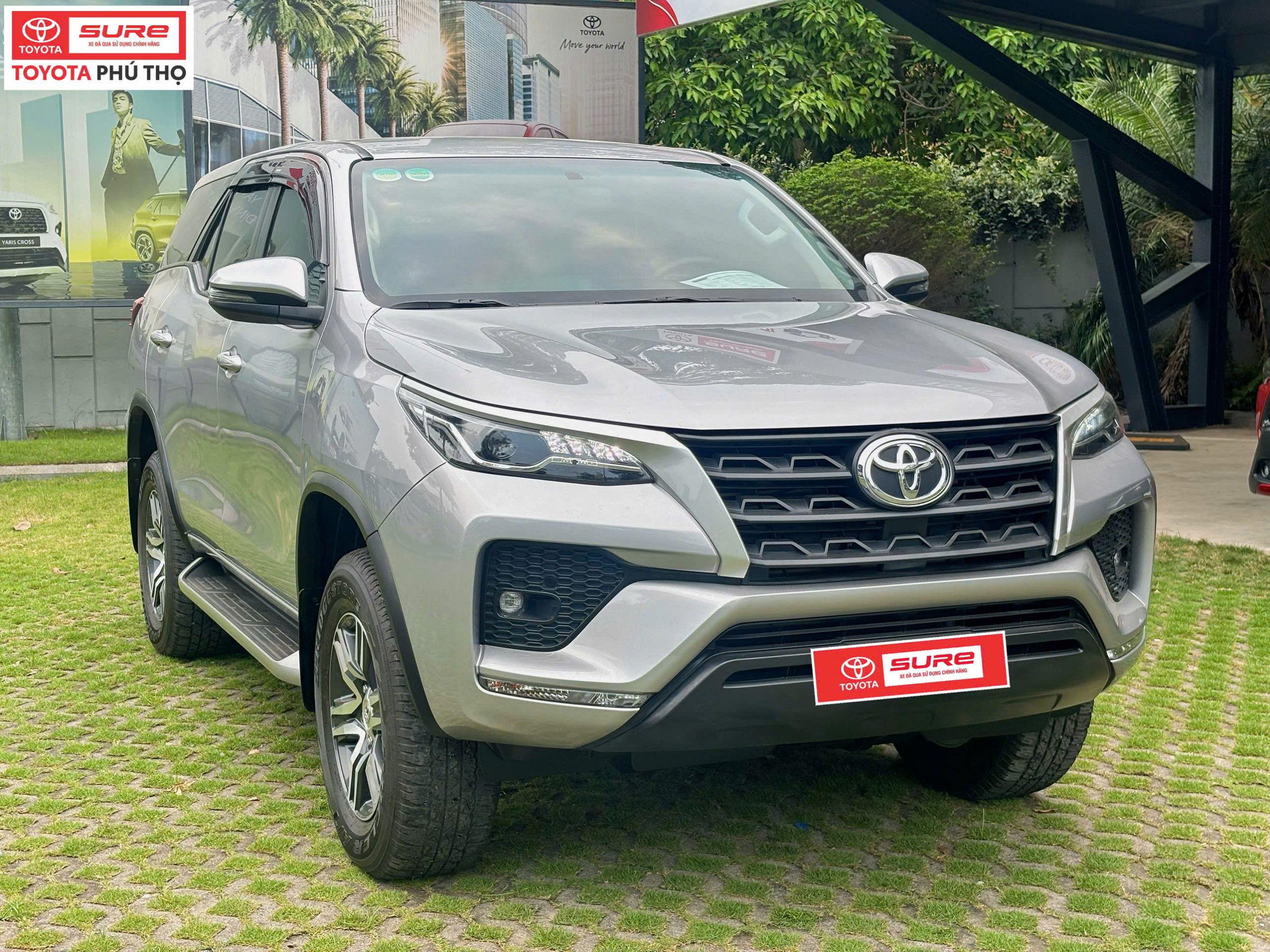 TOYOTA FORTUNER 2.4G MT - 2023