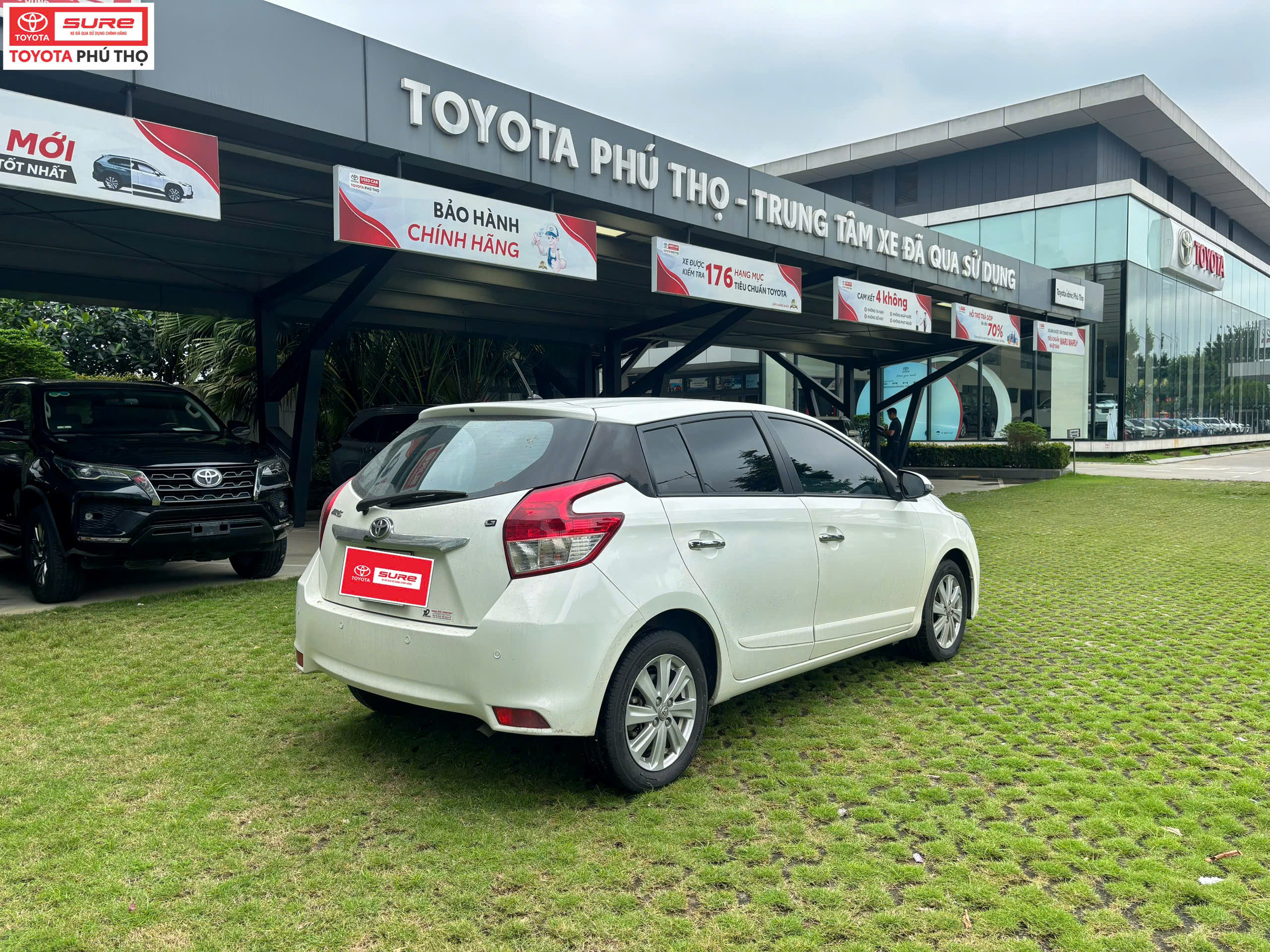 TOYOTA YARIS 1.5G - 2017