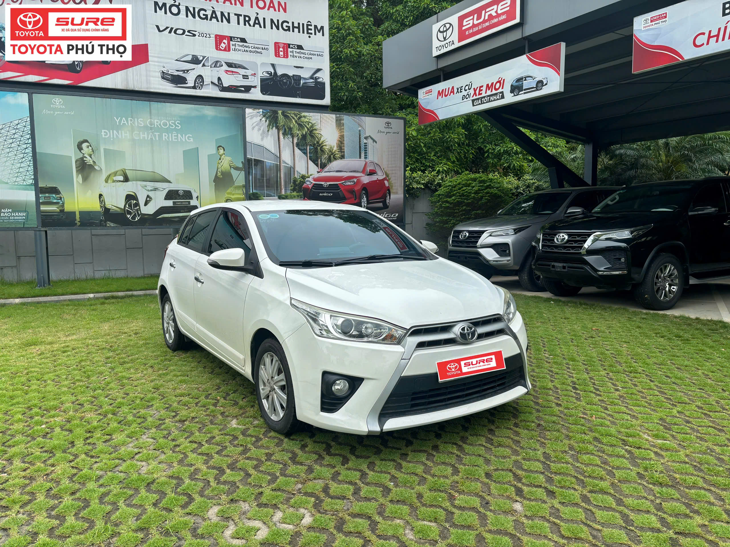 TOYOTA YARIS 1.5G - 2017