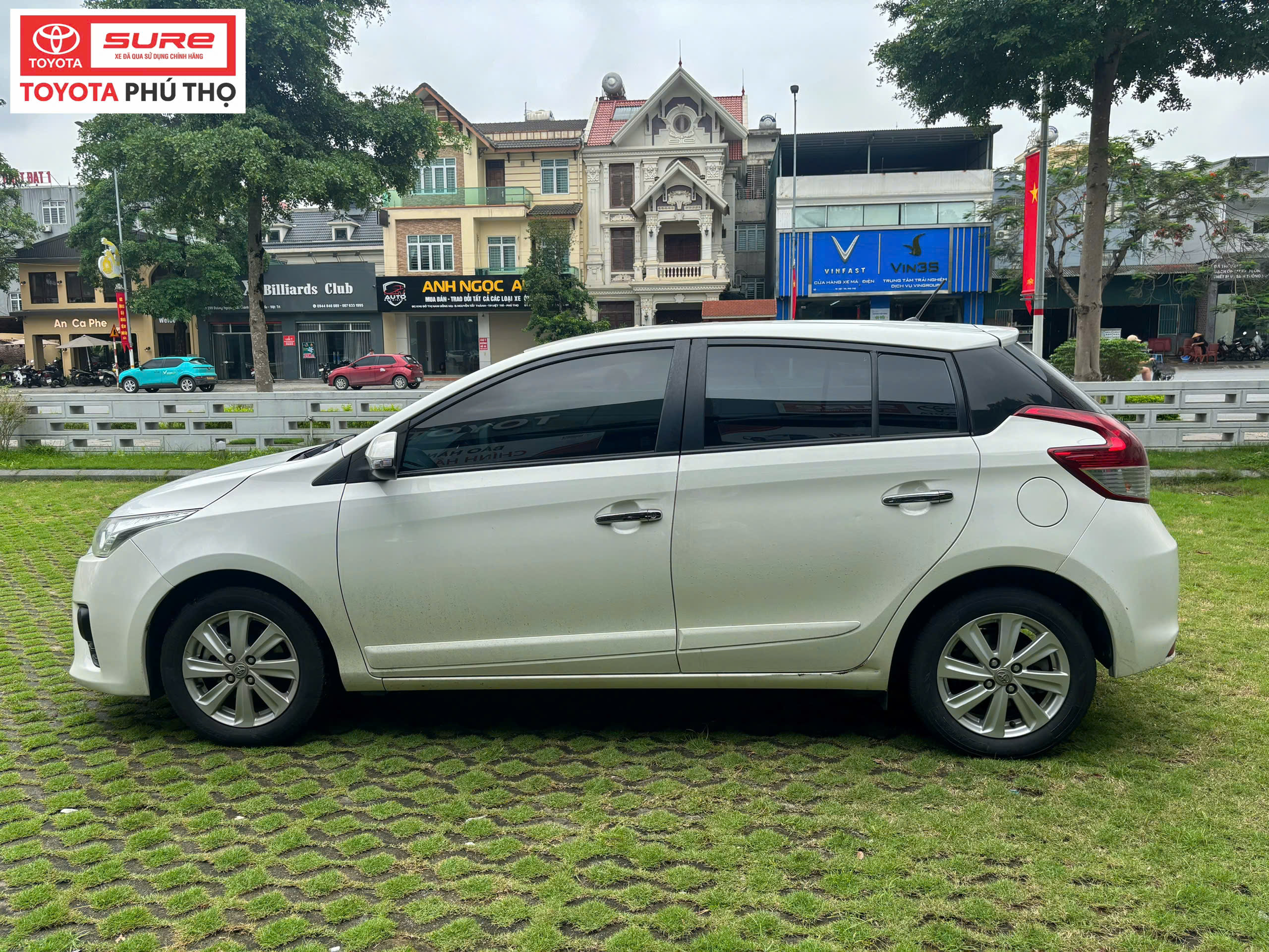 TOYOTA YARIS 1.5G - 2017