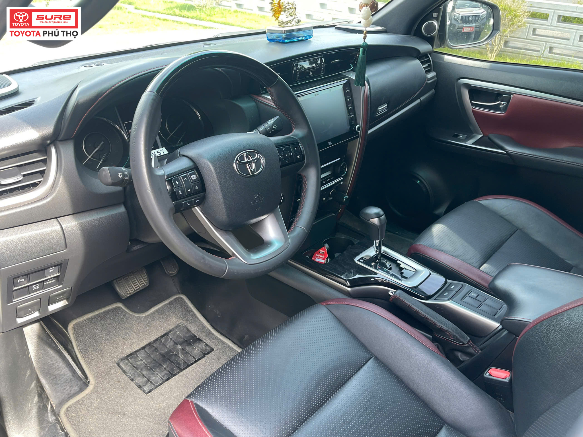 TOYOTA FORTUNER LEGENDER 2.4AT 4x2 - 2022