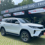 TOYOTA FORTUNER LEGENDER 2.4AT 4x2 - 2022