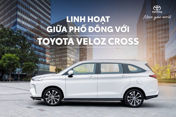 Màn hình hiển thị cảnh báo của tính năng FDA trên Veloz Cross khi xe phía trước bắt đầu khởi hành.