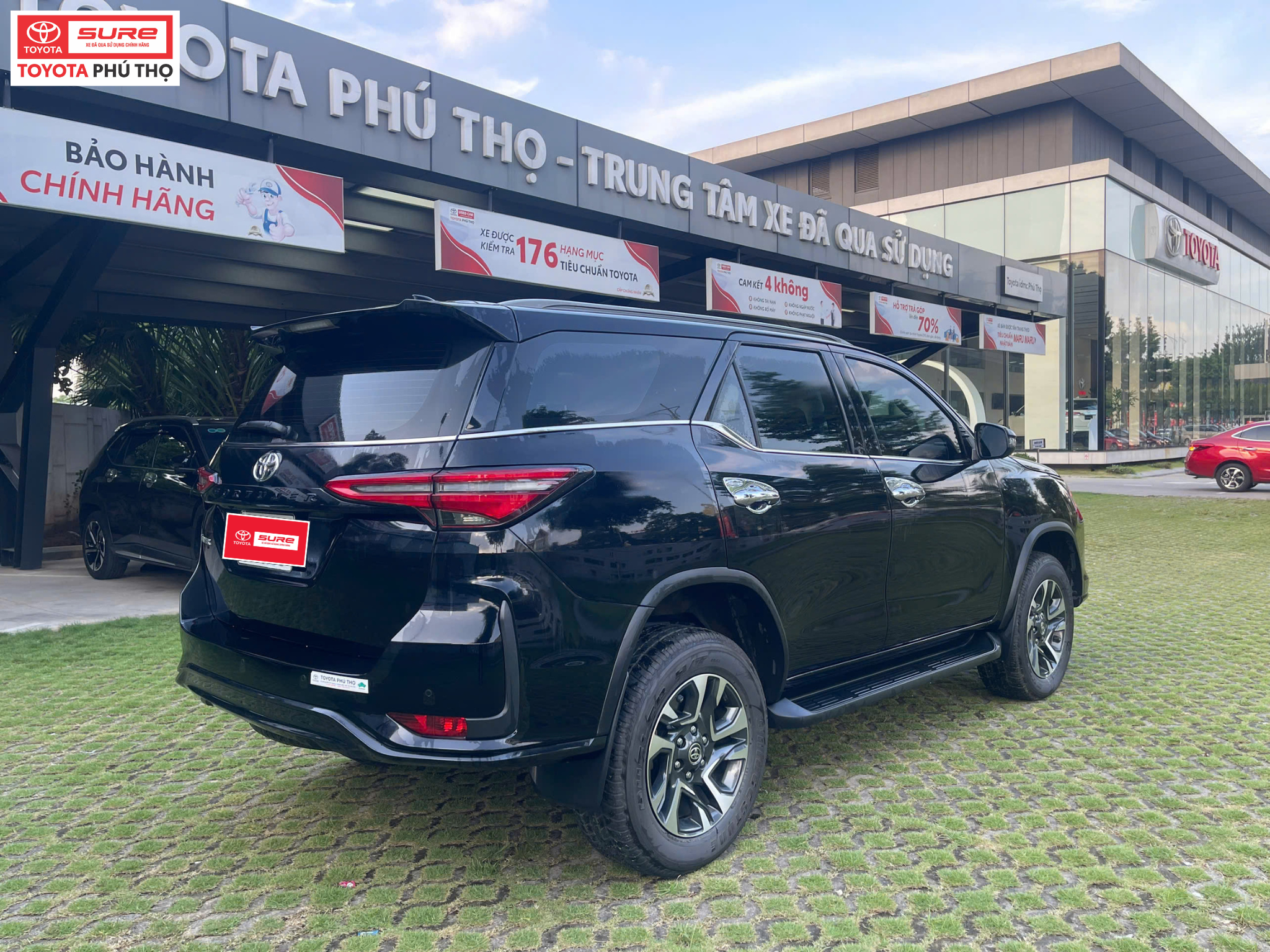 TOYOTA FORTUNER LEGENDER 2.4AT 4x2 - 2023