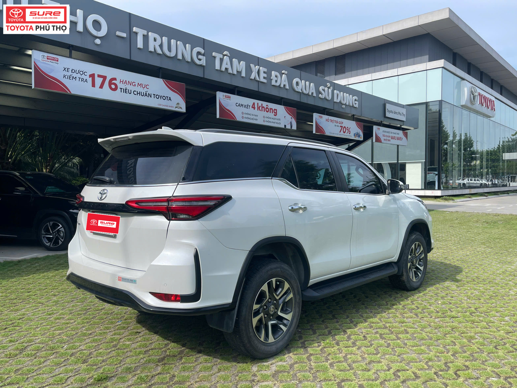 TOYOTA FORTUNER LEGENDER 2.4AT 4x2 - 2022