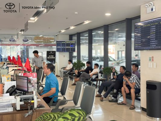 494748533 681913441259520 6892352441634263662 n - Toyota Phú Thọ