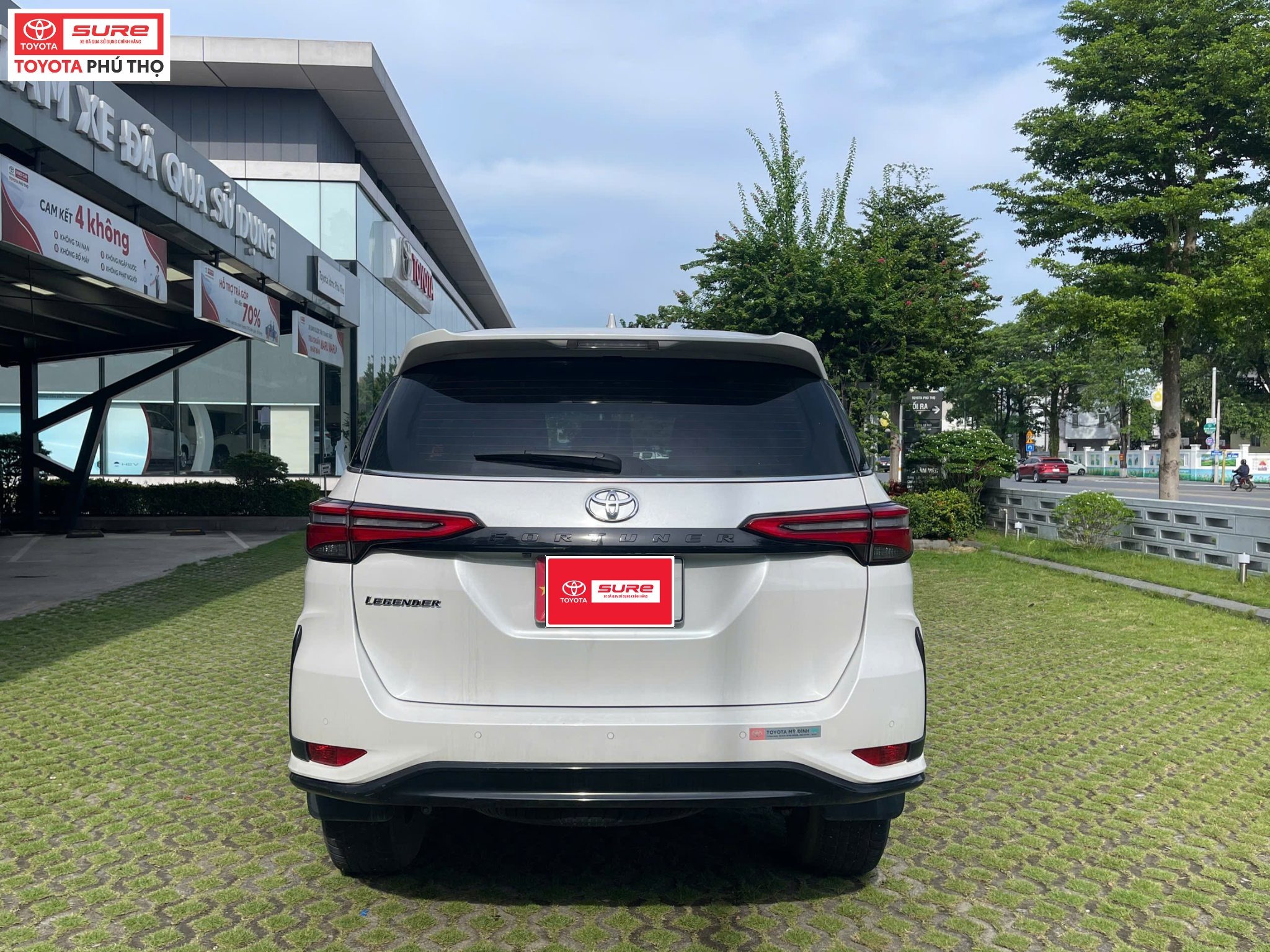 TOYOTA FORTUNER LEGENDER 2.4AT 4x2 - 2022