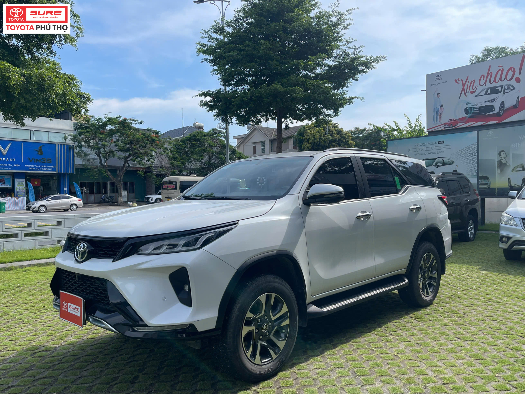 TOYOTA FORTUNER LEGENDER 2.4AT 4x2 - 2022