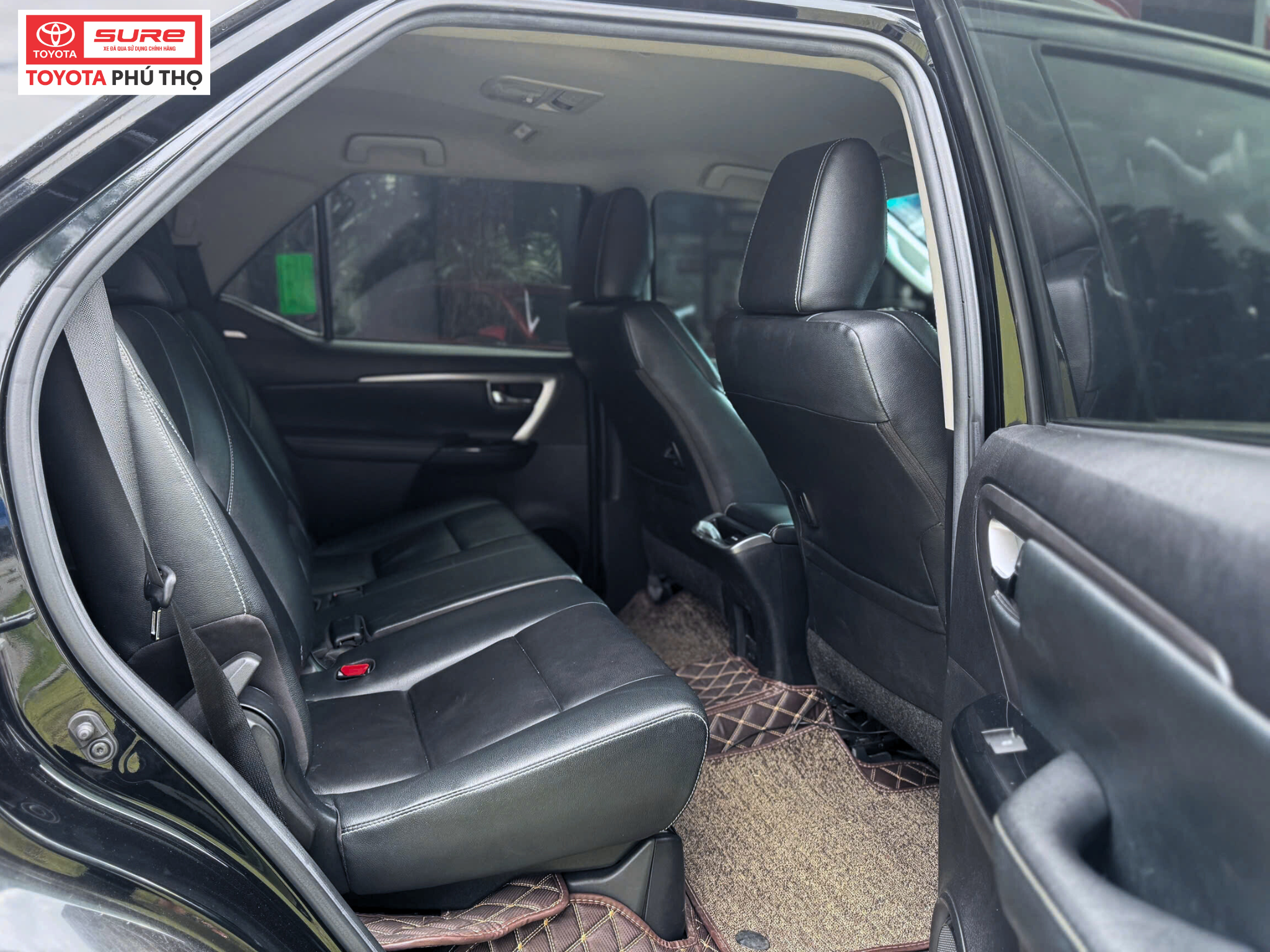TOYOTA FORTUNER 2.4AT 4X2 - 2022