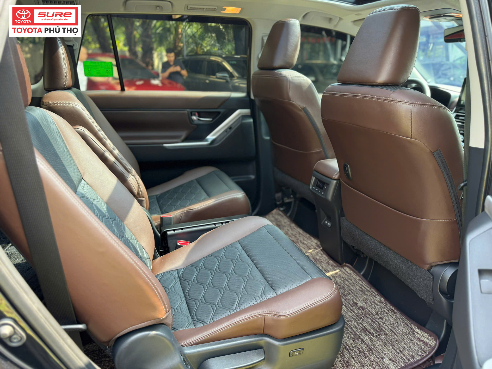 TOYOTA INNOVA CROSS 2.0 HEV - 2024
