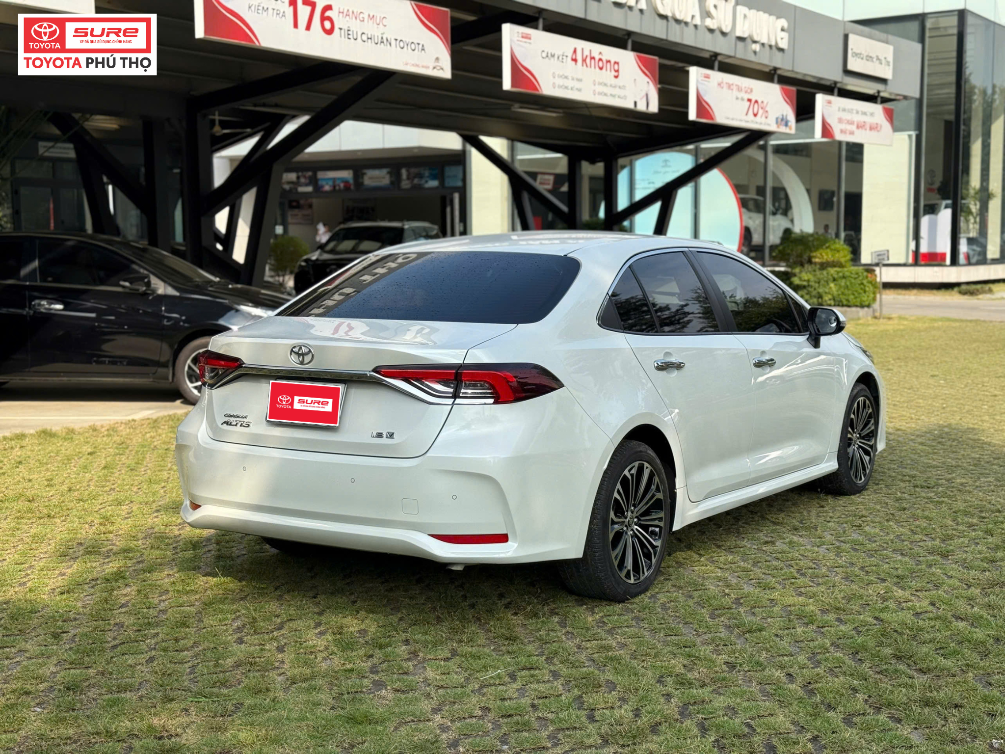 TOYOTA COROLLA ALTIS 1.8V - 2023
