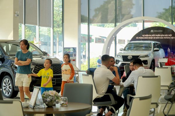 💁 TUYỂN DỤNG TEALADY TOYOTA PHÚ THỌ – CƠ HỘI VIỆC LÀM HẤP DẪN 2 Toàn cảnh Toyota Phú Thọ – nơi làm việc dành cho ứng viên tuyển dụng Tealady Toyota Phú Thọ