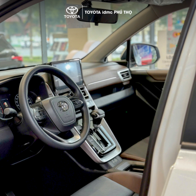 ✨ DIỆN KIẾN INNOVA CROSS 2.0G 2025 – MPV ĐA DỤNG HOÀN HẢO, GIÁ CHỈ 730 TRIỆU! 3 3 1 - Toyota Phú Thọ
