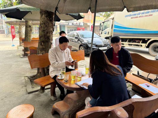 SỬA CHỮA LƯU ĐỘNG TOYOTA PHÚ THỌ THÁNG 12 – CHĂM SÓC XE TẬN NƠI TẠI HẠ HÒA, YÊN LẬP, THỊ XÃ PHÚ THỌ 2 Khách hàng Yên Lập tham gia sửa chữa lưu động Toyota Phú Thọ