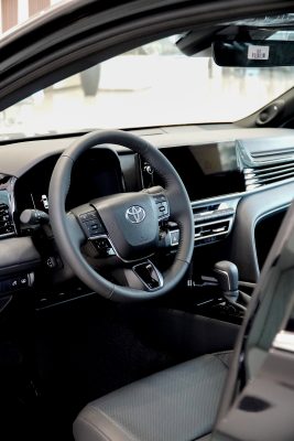 🌿 Toyota Camry tại Toyota Phú Thọ – Khi những chuyến đi cuối năm mang nhiều ý nghĩa hơn 3 Nội thất Toyota Camry tại Toyota Phú Thọ rộng rãi và yên tĩnh
